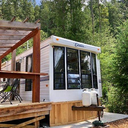 Garden Bay Hideaway - Glamping & Rv Hotel Exterior photo