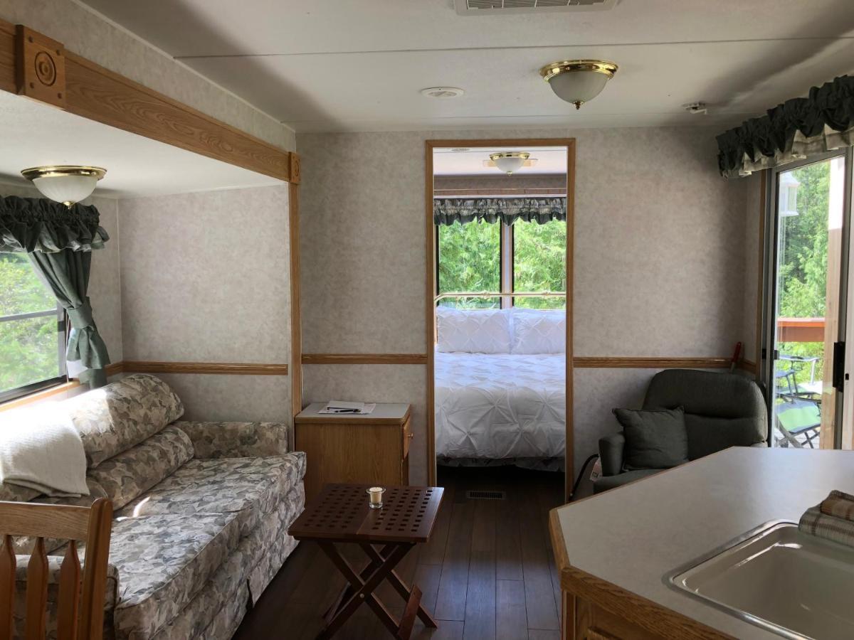 Garden Bay Hideaway - Glamping & Rv Hotel Exterior photo